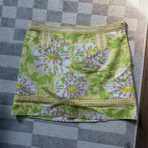 Lilly Pulitzer skort - Picture 1 of 3